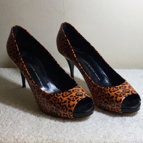 Giuseppe Zanotti Black and Orange Peep-Toe Patent Leather Heels (41 / US 11) - Picture 1 of 6